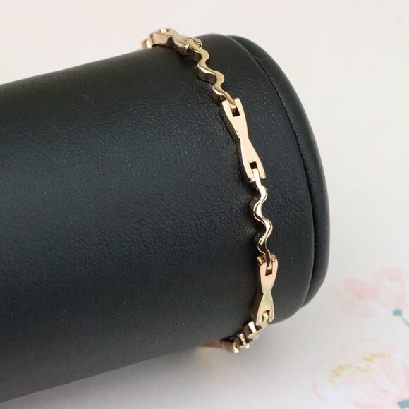 "Wavy Link Rose Gold Bracelet in High-Polish Finish, XPBL0882 - Picture 10 of 12